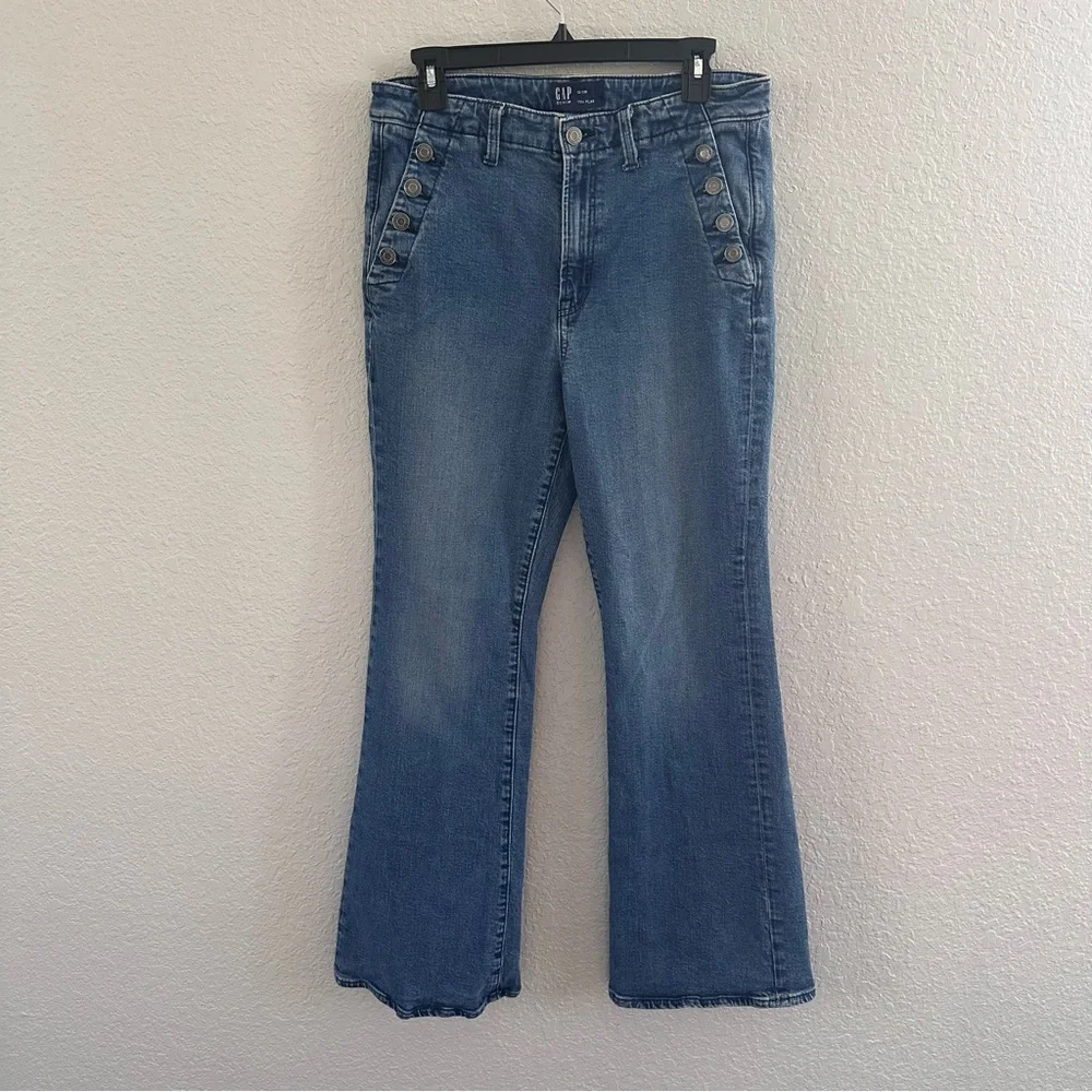 GAP 70s Flare Jeans Womens 12 31R Medium Wash Button Detail Retro - Picture 1 of 8